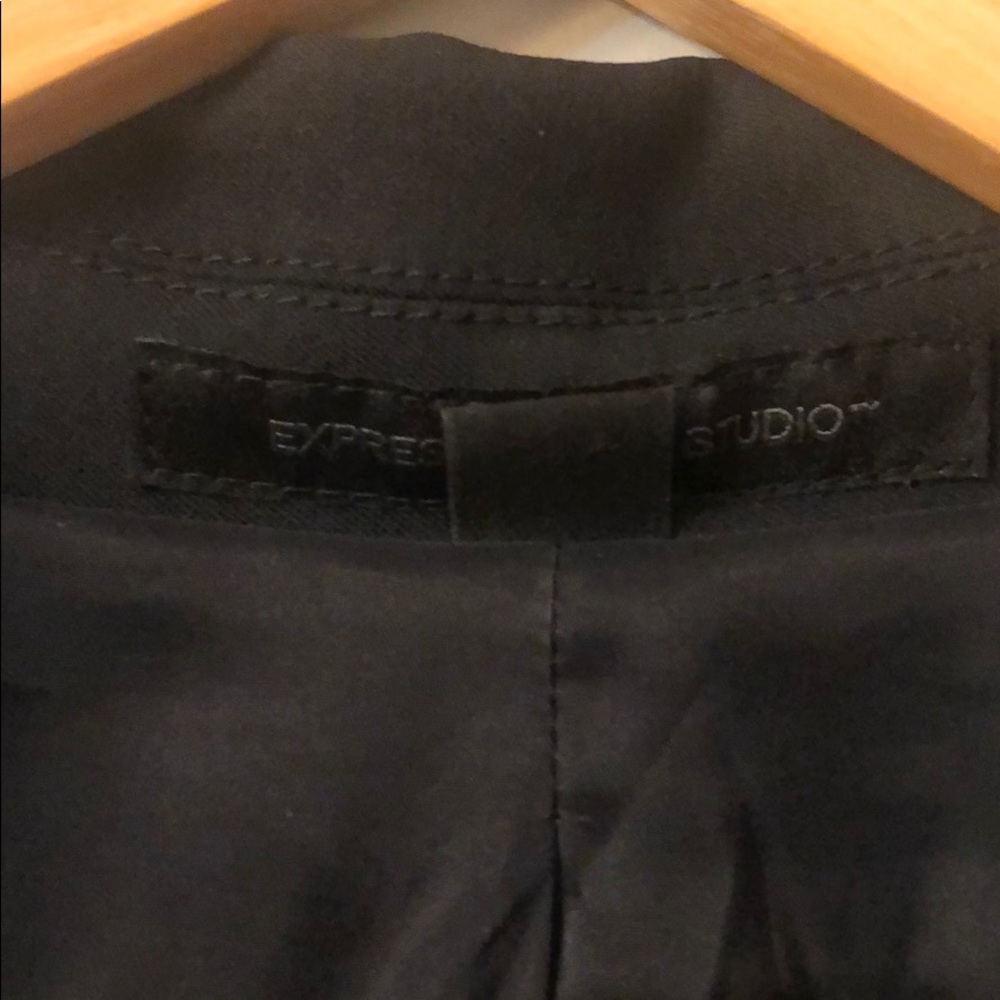 Express Blazer - Picture 3 of 5